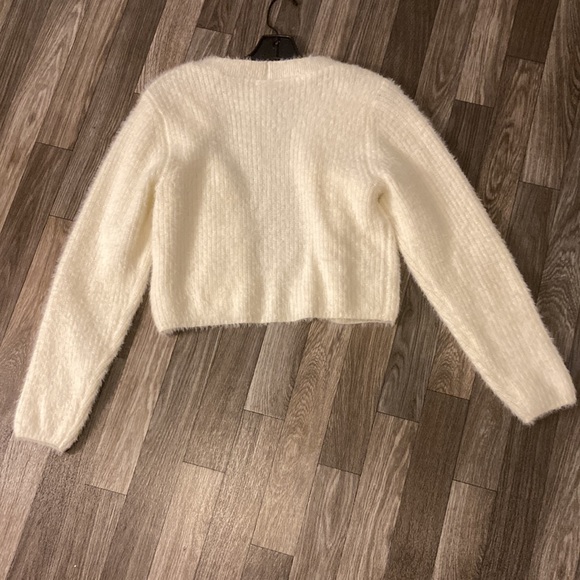 RUE 21 SIZE SMALL SUPER SOFT HEART SHAPED BUTTON-UP CARDIGAN - Picture 7 of 7